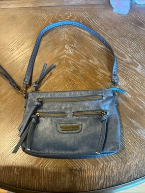 Blue Shoulder Bag with Front and back  Zippers by Stone Mountain.